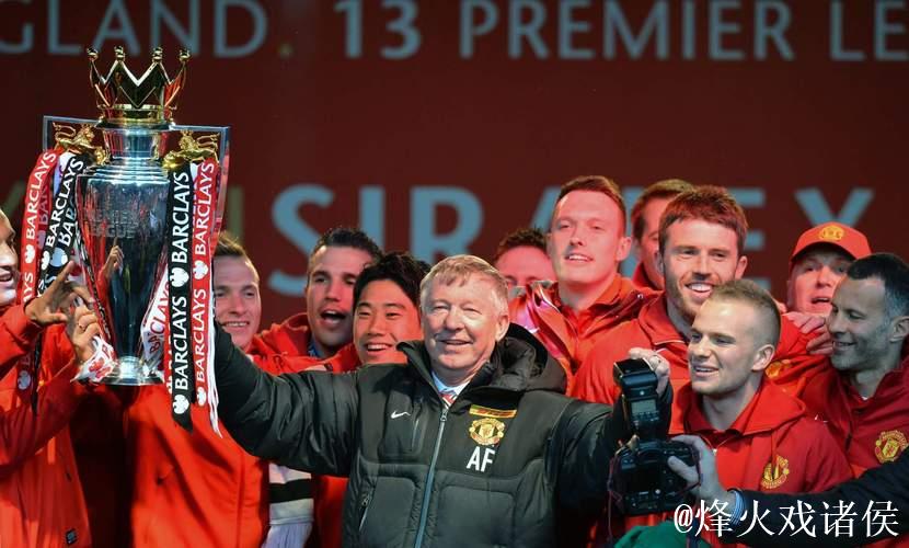 基恩:我不信曼联这些球员能让俱乐部重回巅峰,争夺重要奖项 基恩:我不信曼联这些球员能让俱乐部重回巅峰,争夺重要奖项