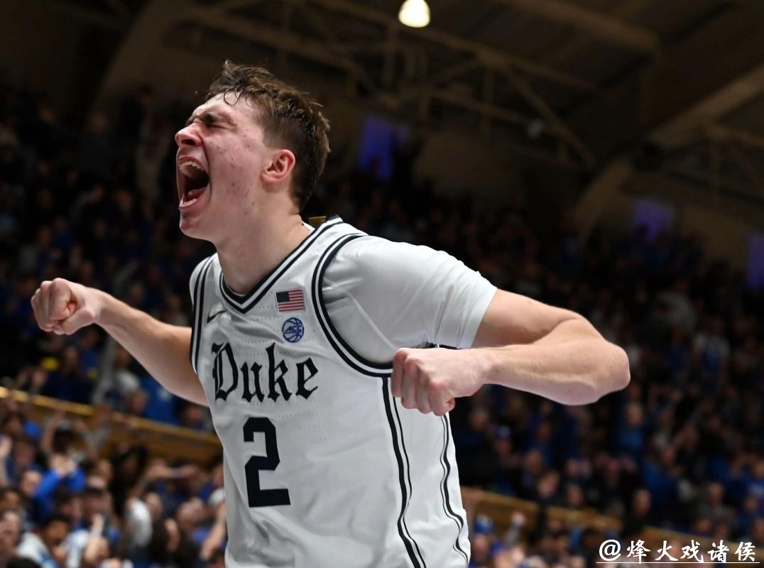 库珀·弗拉格险三双!独行侠大胜掘金 库珀·弗拉格险三双!独行侠大胜掘金