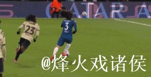 坑惨巴萨?3500万铁卫2年半4次染红!3次致队惨败 球迷怒斥:快滚 坑惨巴萨?3500万铁卫2年半4次染红!3次致队惨败 球迷怒斥:快滚